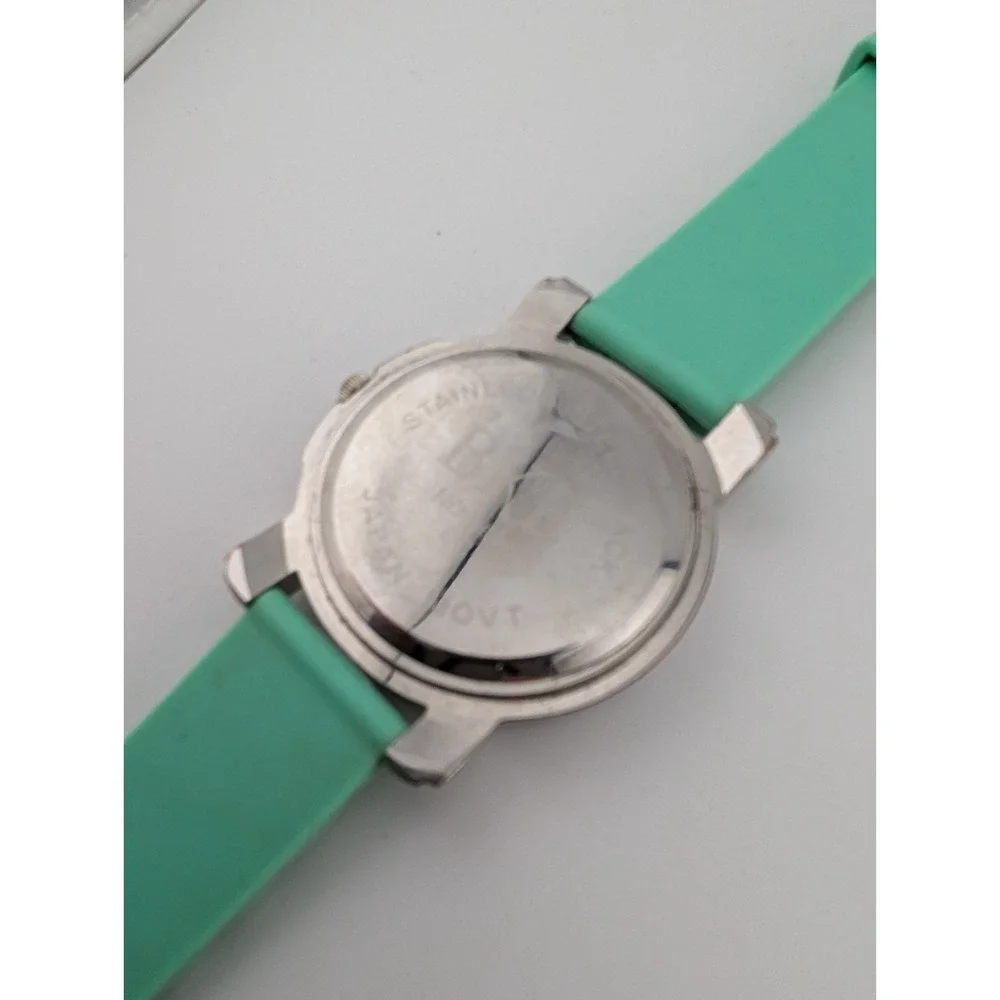 BKE Watch Women‎ 42mm Silver Case Crystal Bezel Silicone Band- New Battery